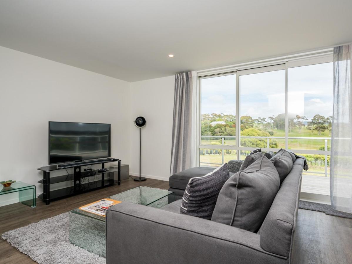 Ruakaka Sands - Ruakaka Holiday Home Экстерьер фото